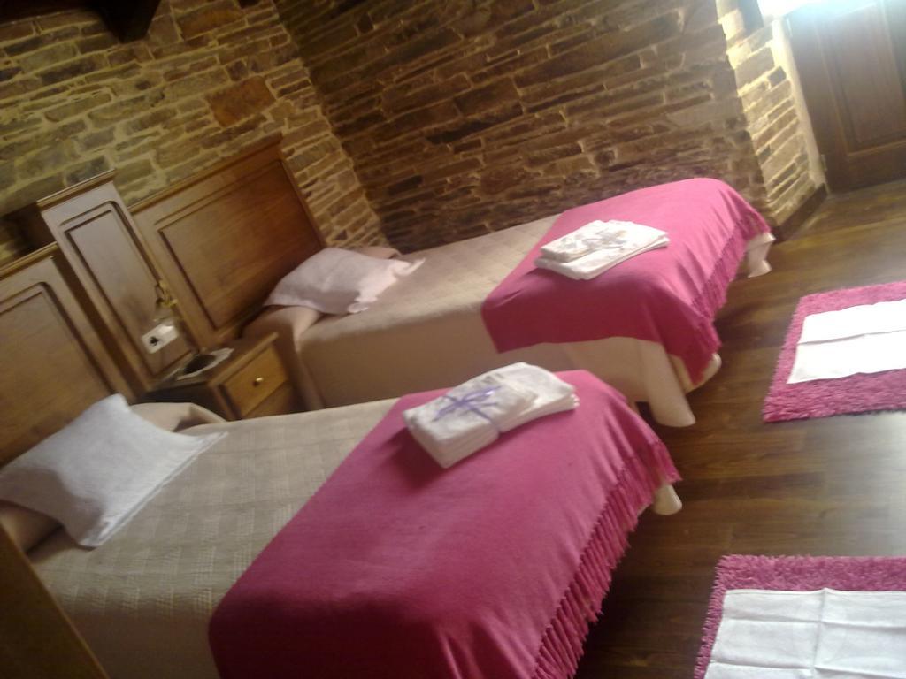 La Posada de Oscos Santa Eulalia de Oscos Habitación foto
